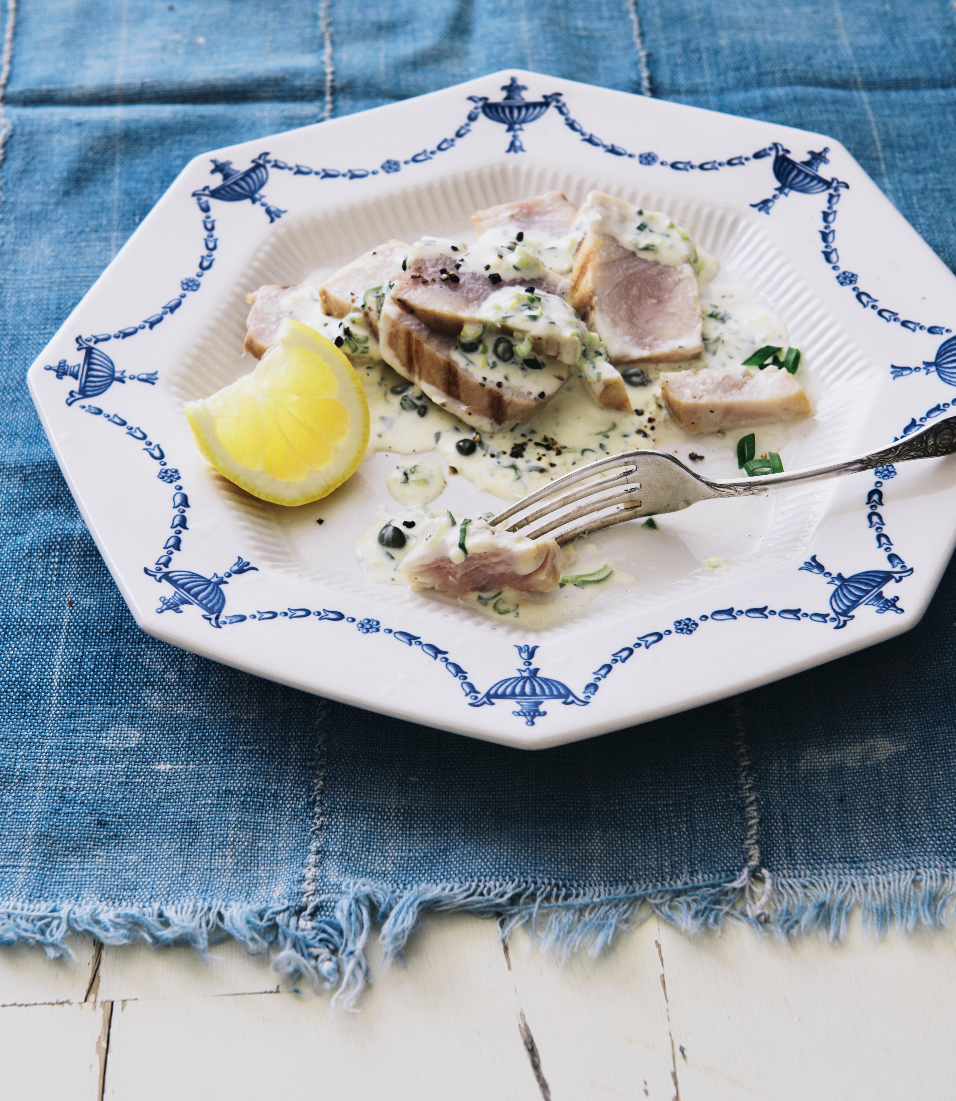Grilled Tuna with Rémoulade Sauce